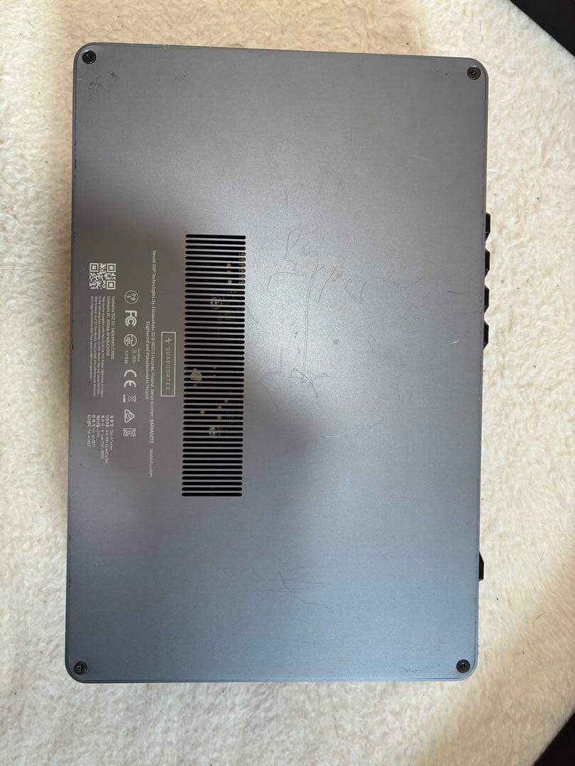 ギター QUAD CORTEX