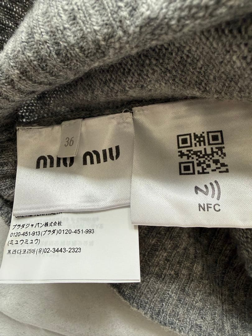 miu miu グレー クロップドセーター