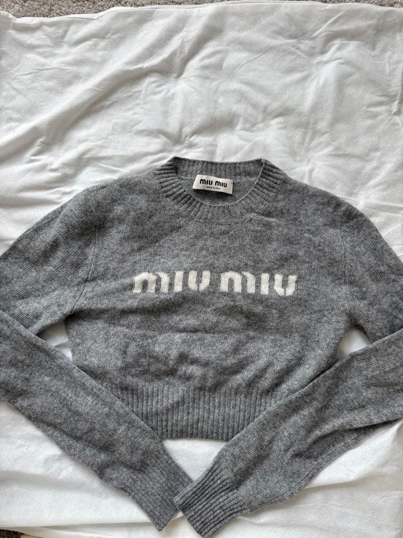miu miu グレー クロップドセーター