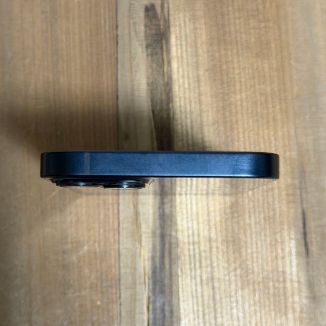 N*i様 極上品★iPhone 13 256GB 84% 新品フィルム・箱・ケー