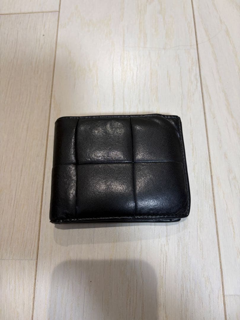 ボッテガヴェネタ　カセット　二つ折り財布　ブラック