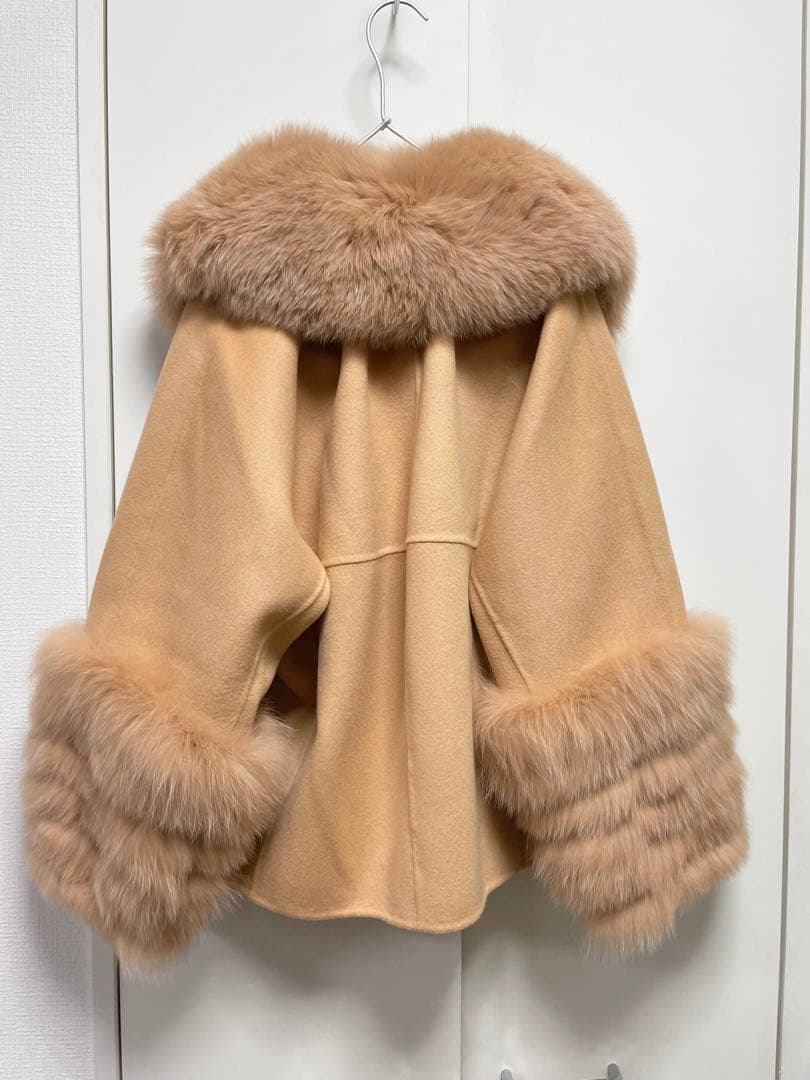 Siyi Lau 様　Drawer ドゥロワー　コート　ジャケット　ファー