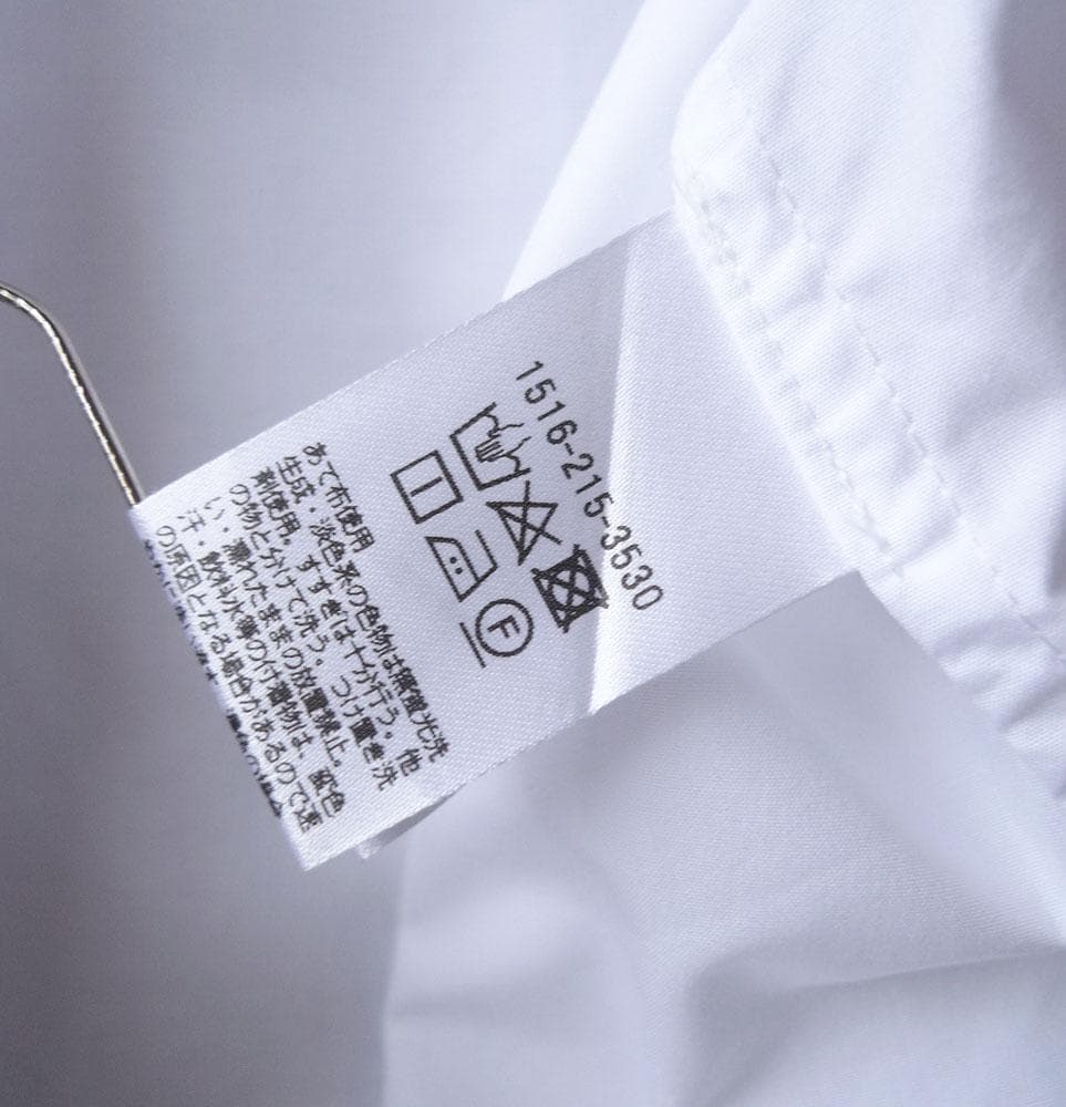 美品 ユナイテッドアローズ TOKYO 1,7万円 ノーカラーブラウス C334