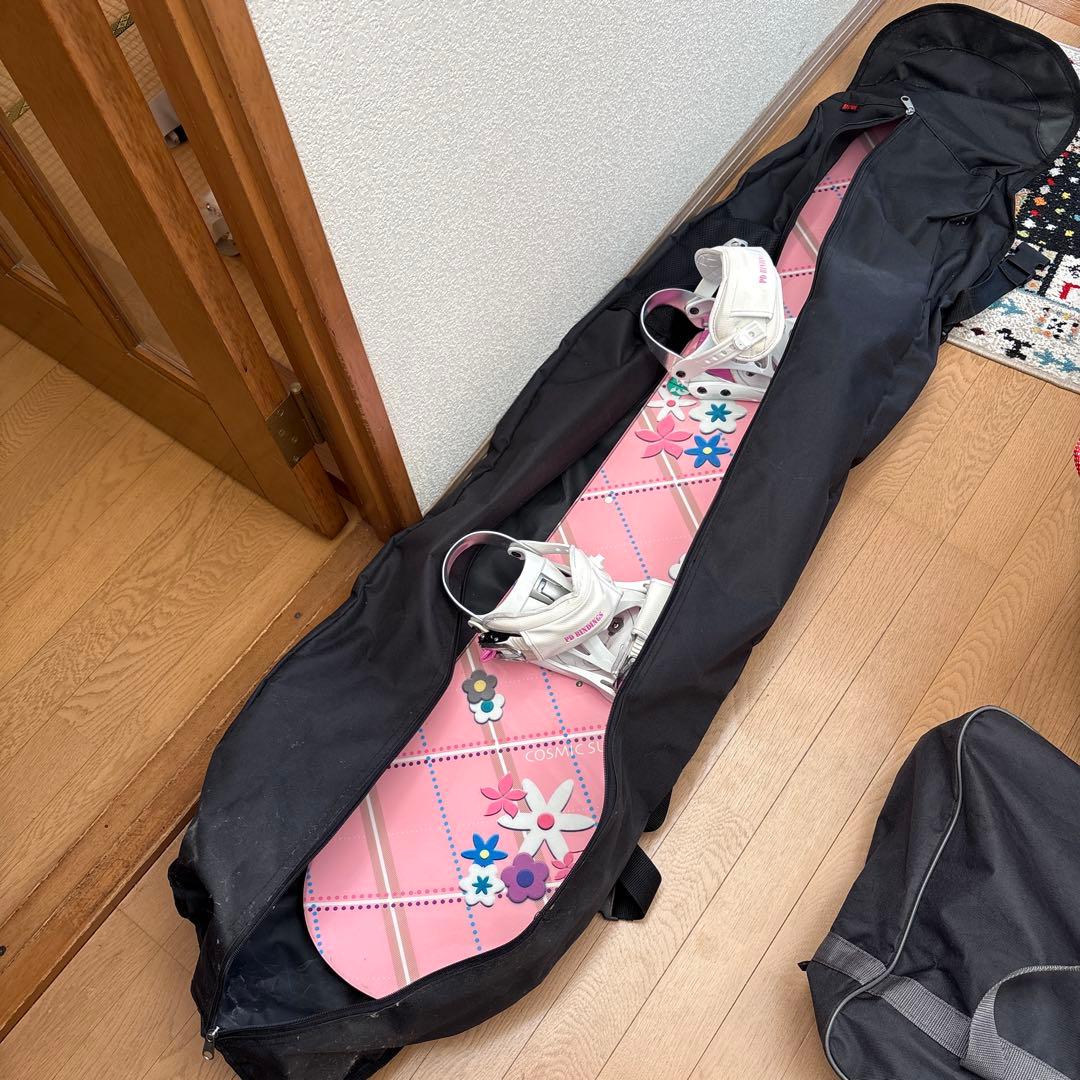 ピンク花柄スノーボードとブーツセット