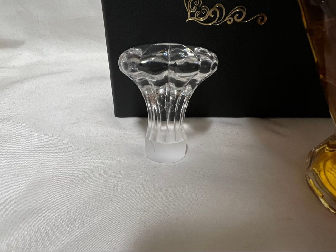 シェイプハート　クリアスワロフスキーボトル　替栓・化粧箱付き　国産品　未開封