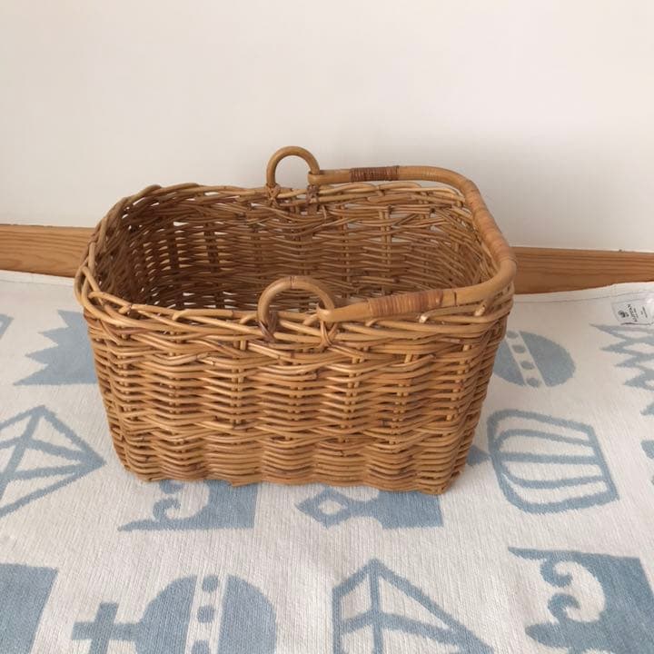 お値下げ:柳かご