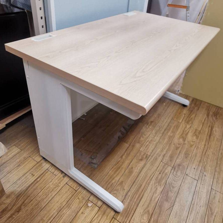 デスク 井上金庫 オフィスデスク 平机 幅1200mm 本体ホワイト PC机