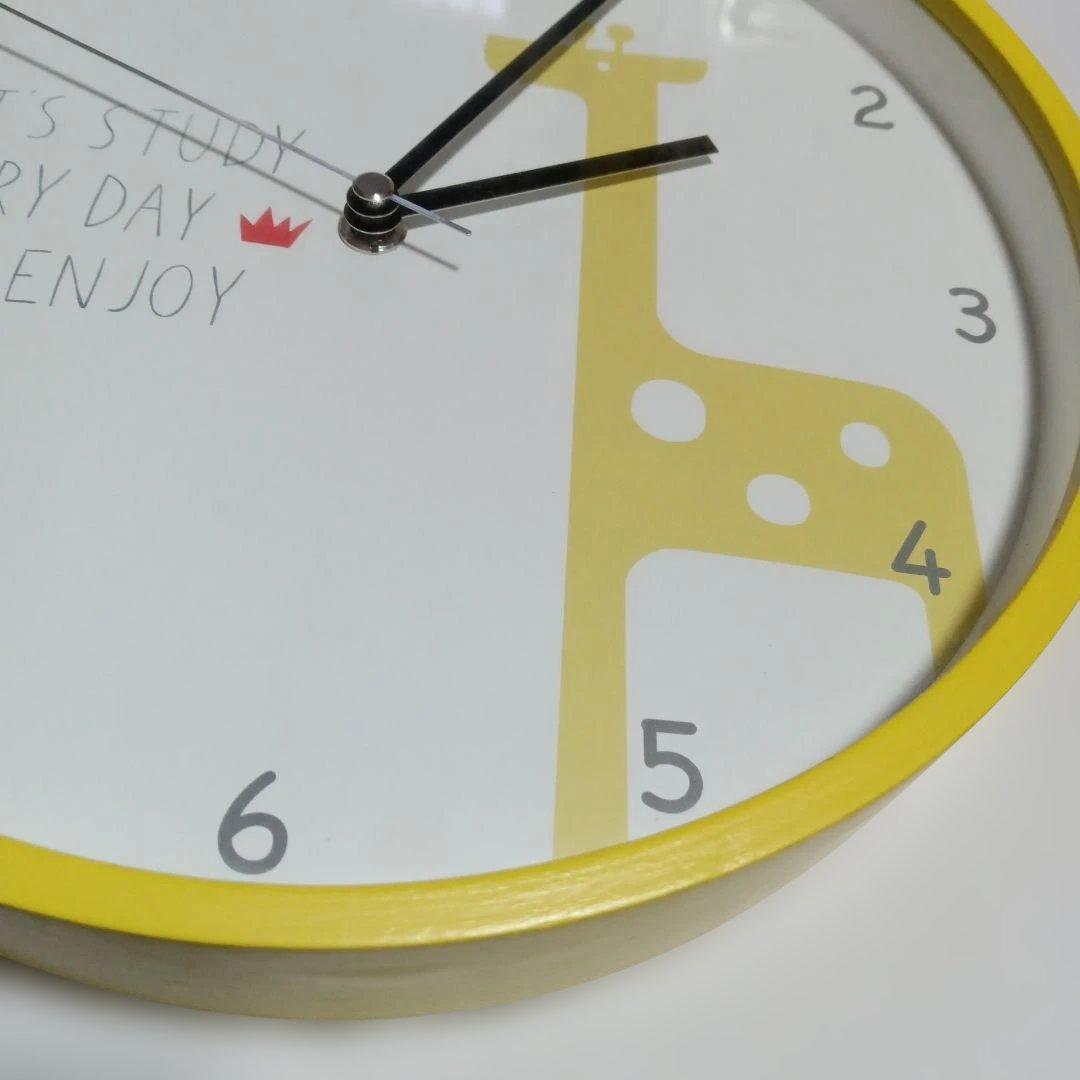 1 coconoko 木製イエローフレーム キリンデザイン掛時計　電池式