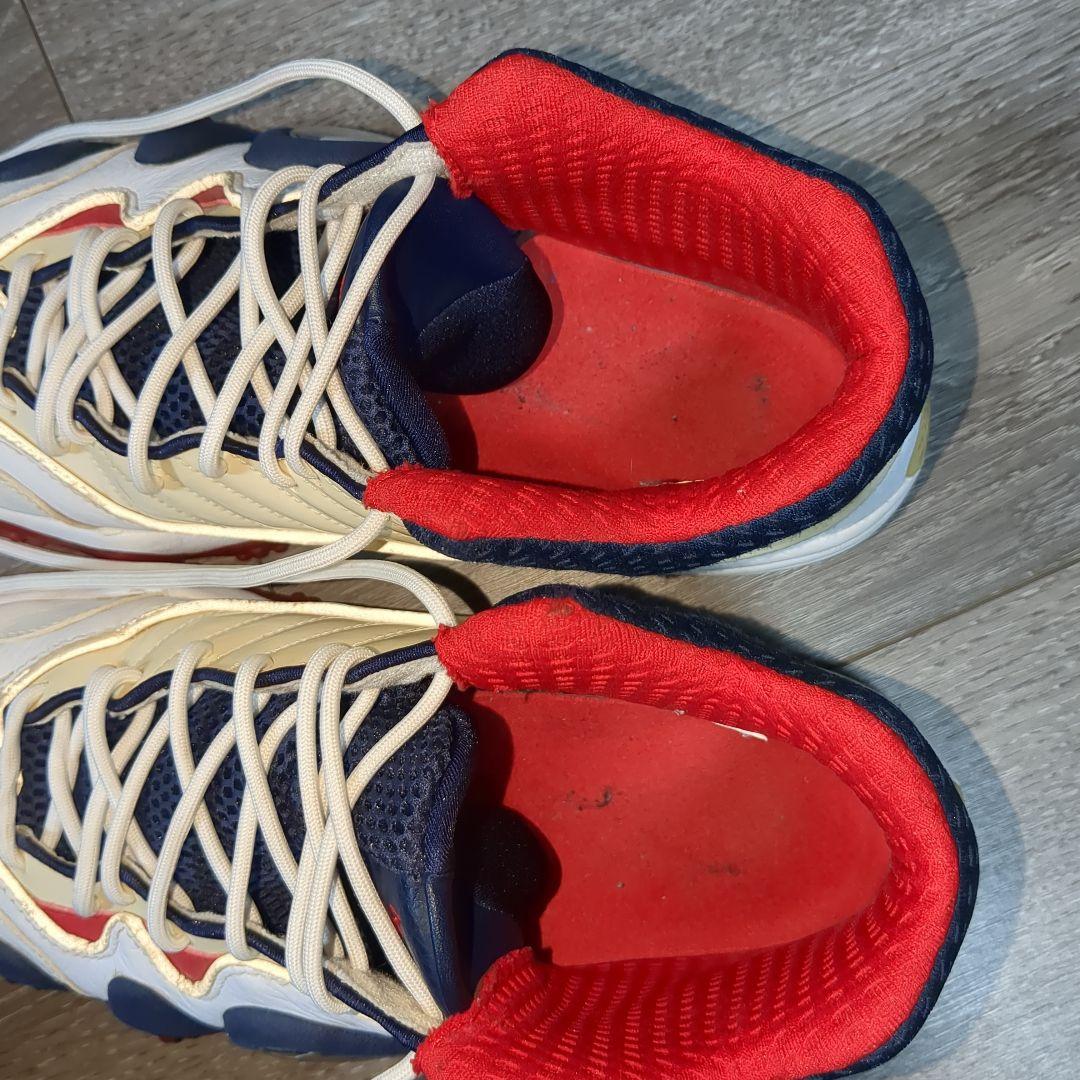 和真　NIKE ZOOM UPTEMPO V