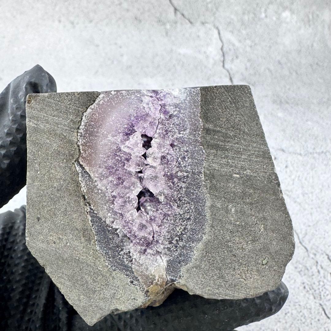 G-99アメジストクラスター 小型ドーム 原石 天然石 パワーストーン　希少