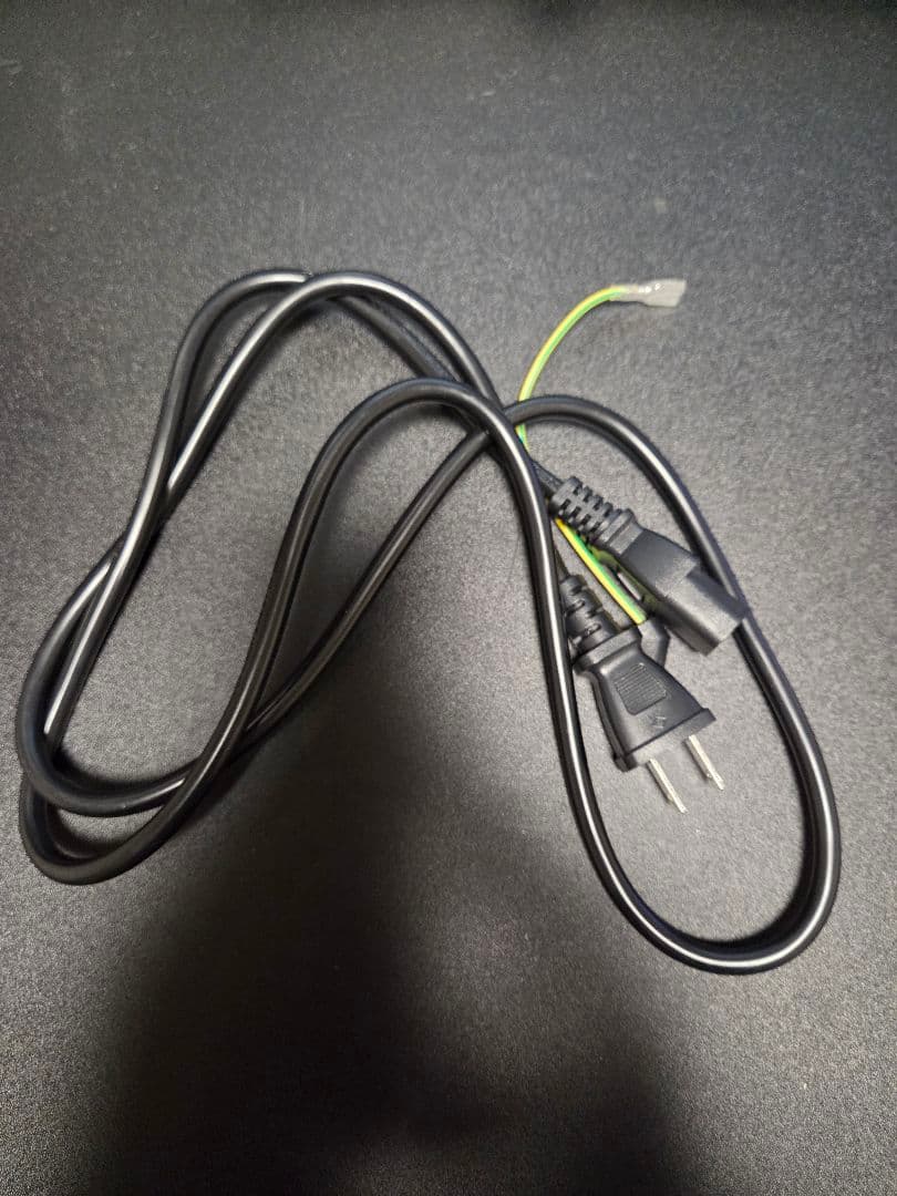 グラフィックボード・グラボ・ビデオカード ROG XG Mobile GC33Y(RTX4090Laptop)