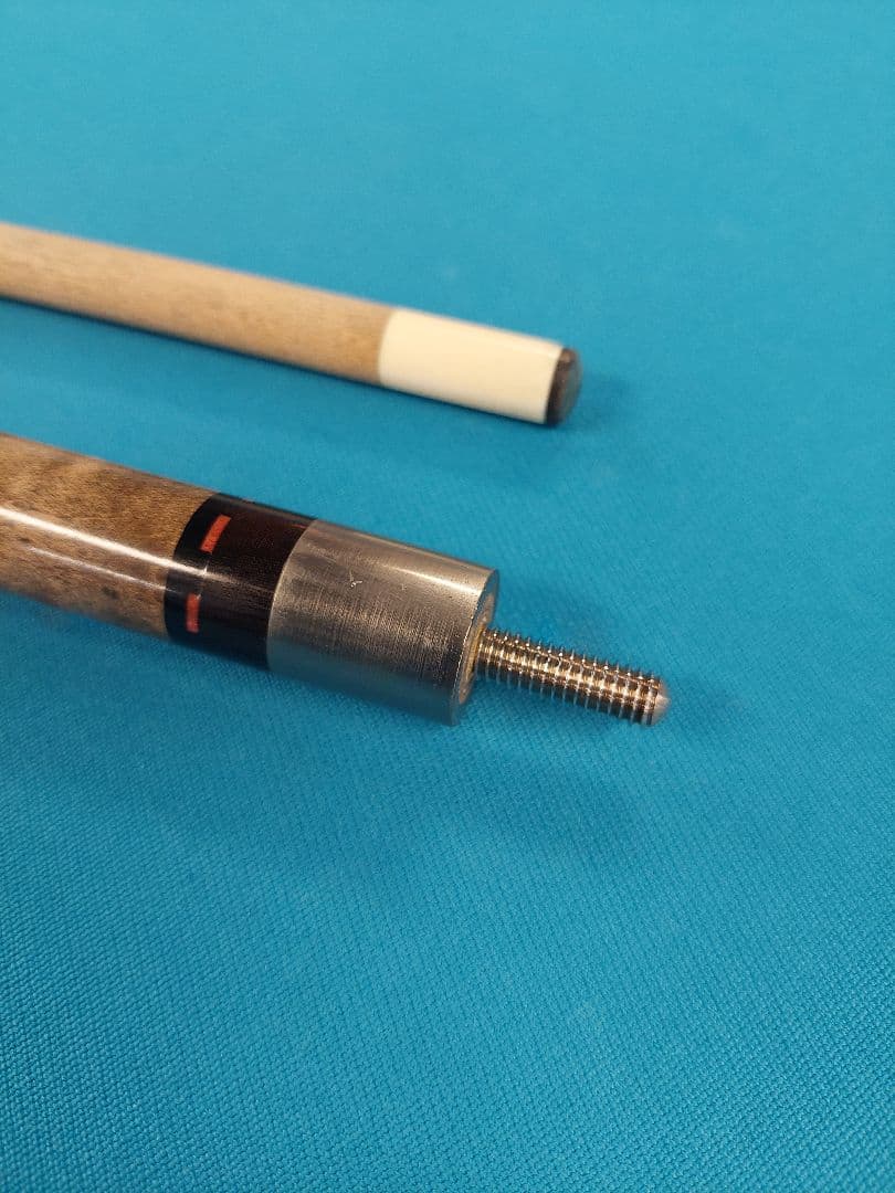 ば*あ様 希少！ビリヤード　中古カスタムキュー　ヒューブラー　Huebler