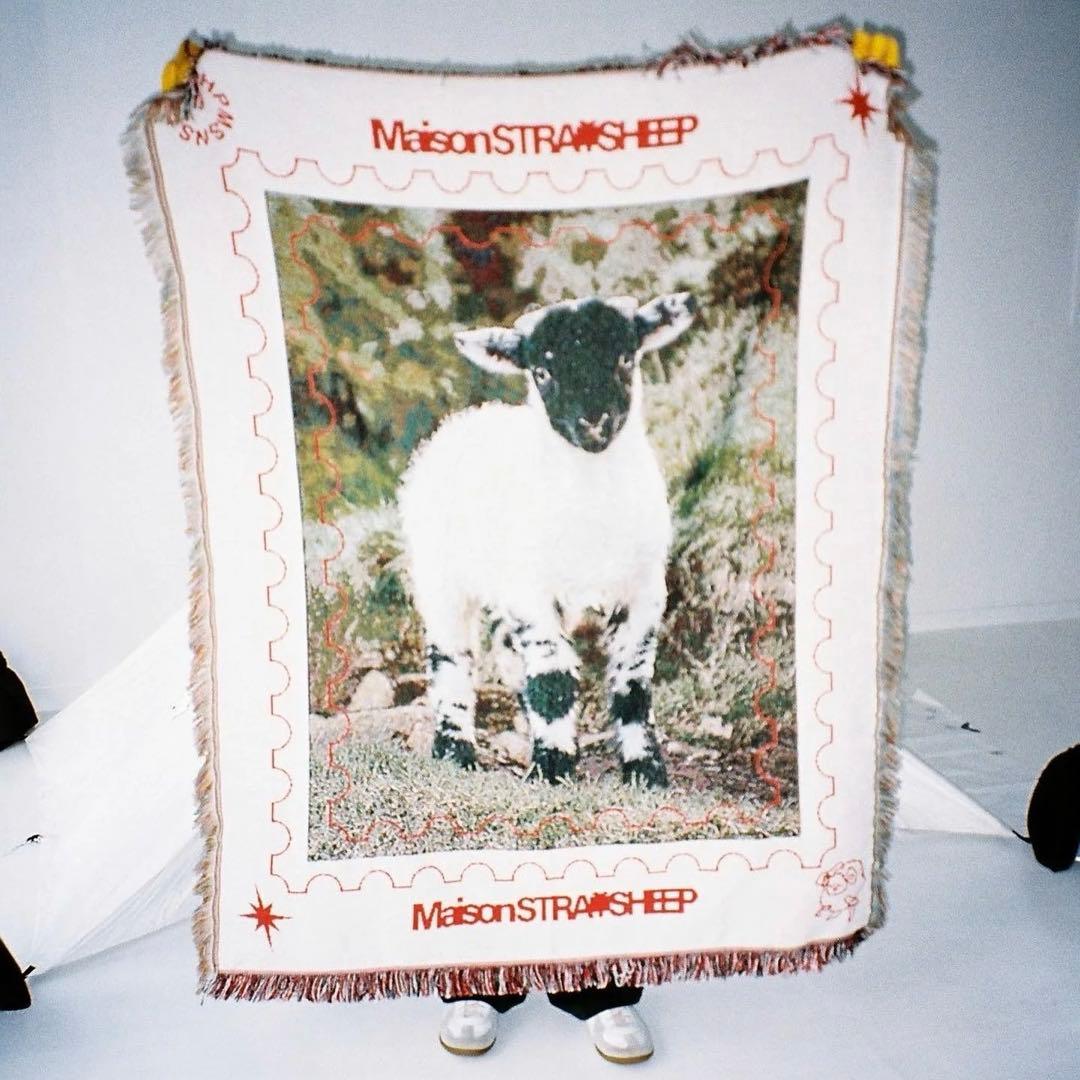 【新品未使用】MAISON STRAYSHEEP RUG スローケット 羊 ラグ
