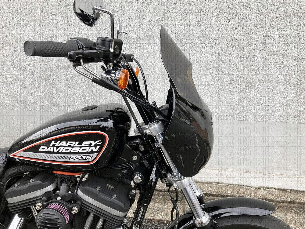 ハーレー クォーターフェアリング用 リップスクリーン ラミナータイプ