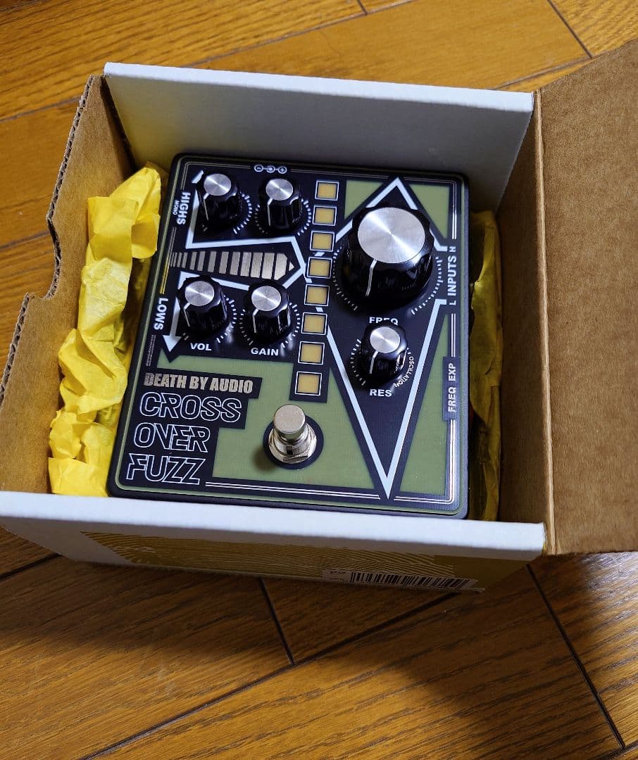未使用品　Death By Audio CROSSOVER FUZZ　　ファズ