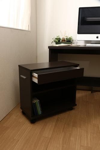 《新品・送料無料》デスク３点セット　ＢＲ
