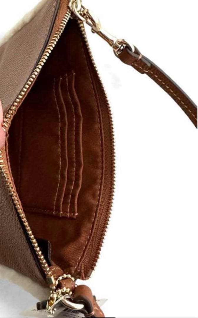 コーチ　シグニチャー【COACH】レザー　リストレット　ポーチ　ムートン　正規品