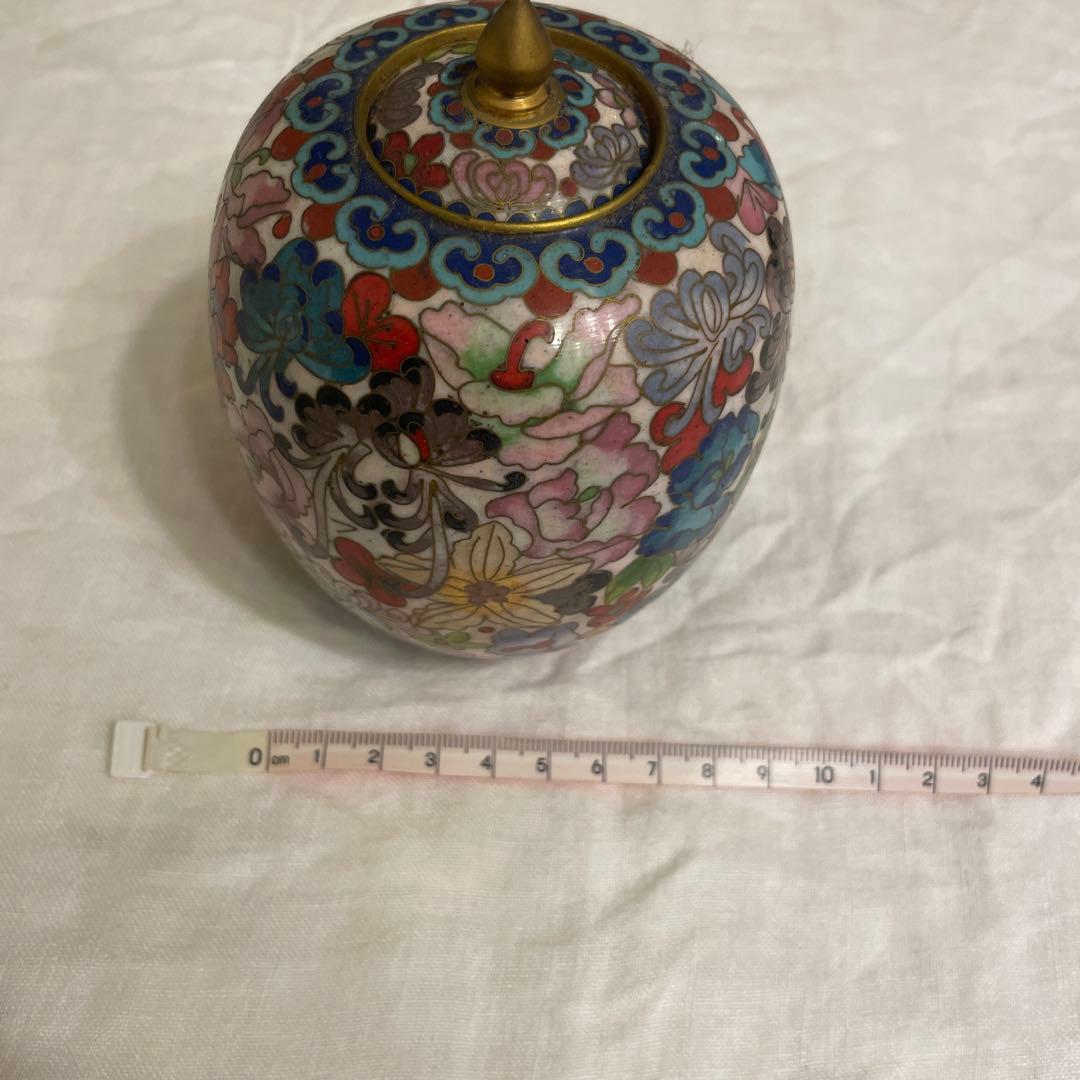 花柄陶器花器 蓋付き
