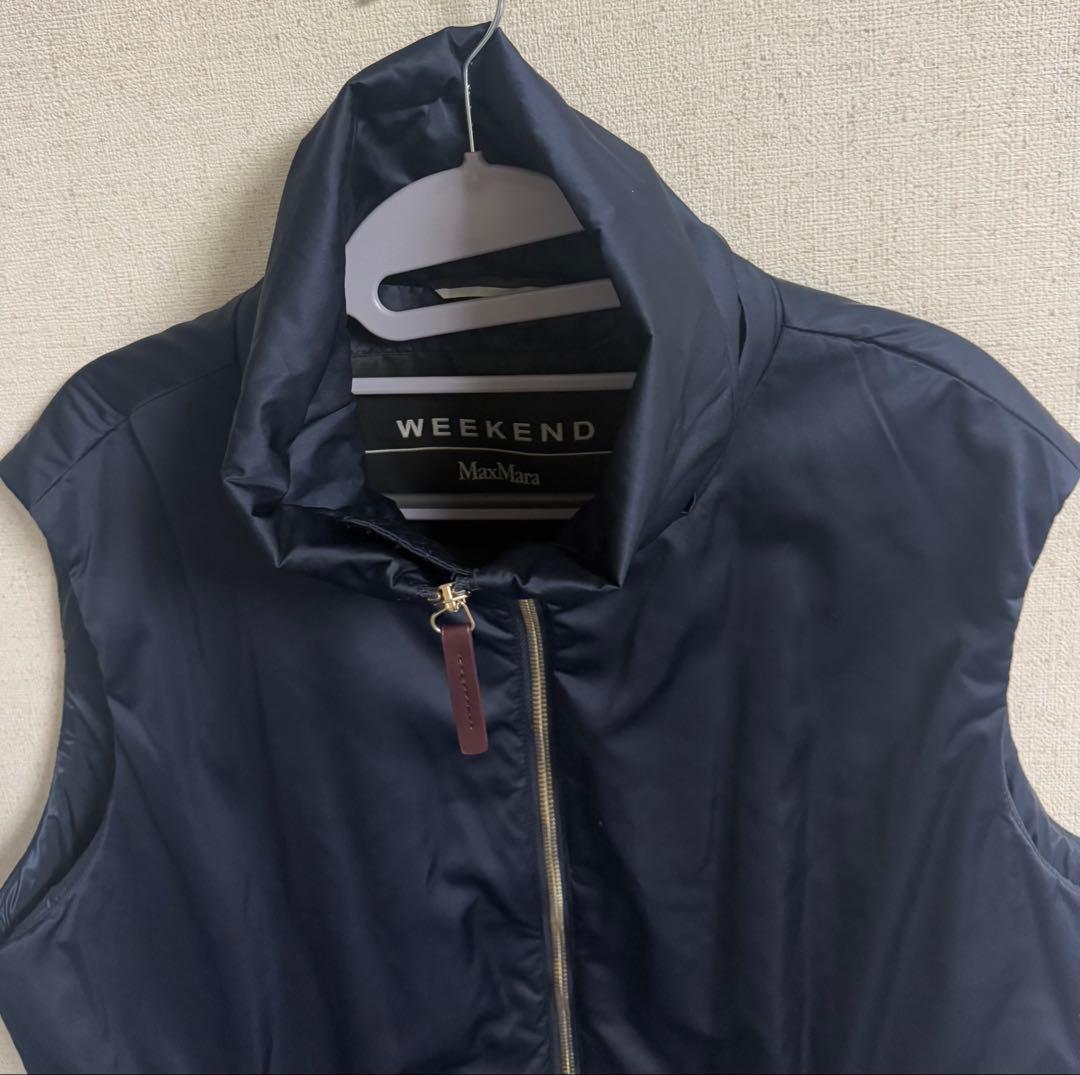 近年モデル WEEKEND Max Mara カシミヤダウン ベスト 美品✨