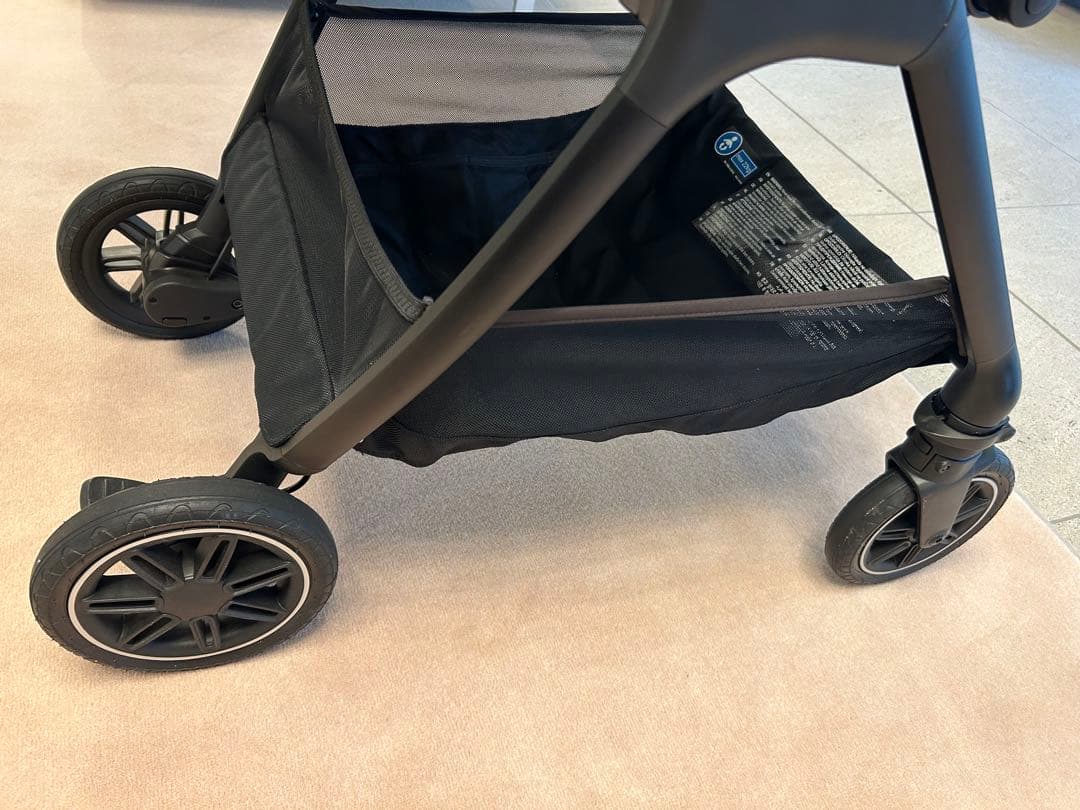 nuna triv グラナイト ベビーカー