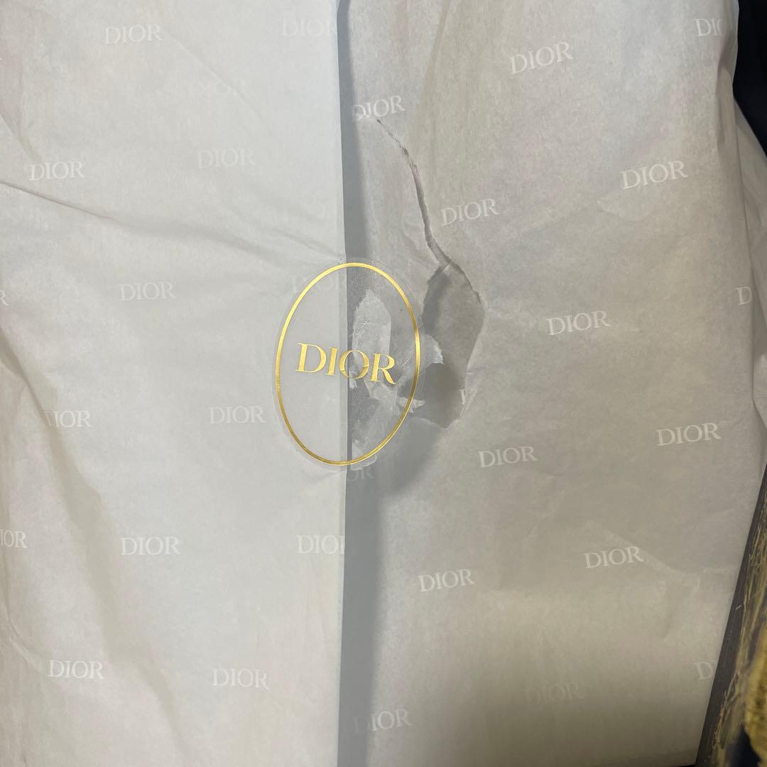 Dior2022年モンテニュコフレ新品未使用　エッセンスローション試供品付き