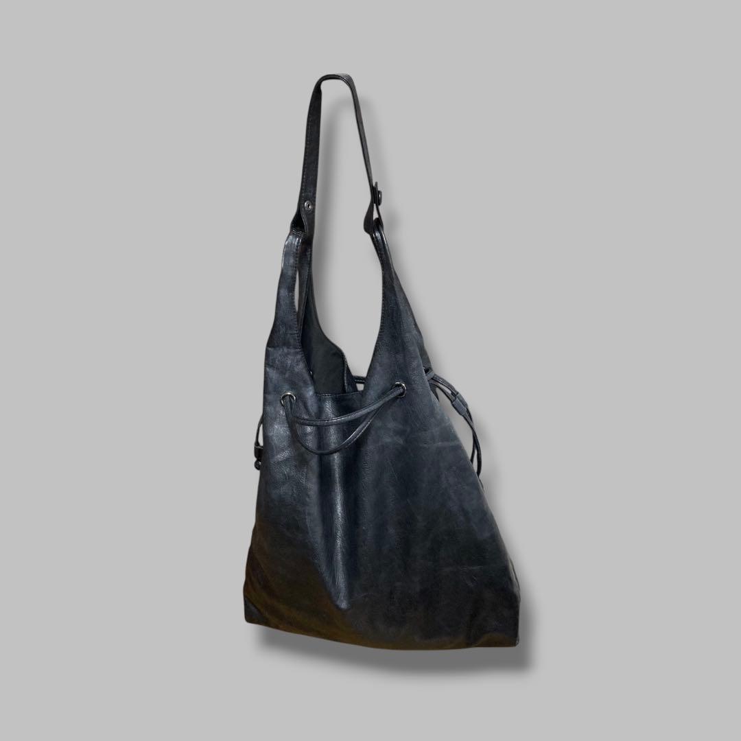 バッグ LARGE LEATHER SHOULDER TOTE BAG 572B