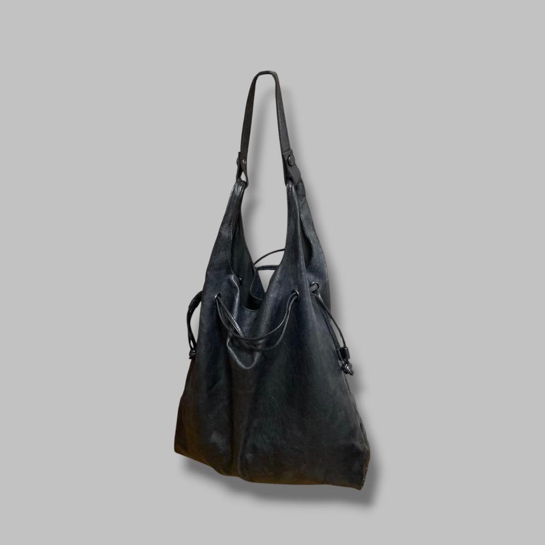 バッグ LARGE LEATHER SHOULDER TOTE BAG 572B