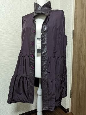 153　新品未使用タグ付　超軽量　鹿革　リアルレザー　フリル　ロングコート