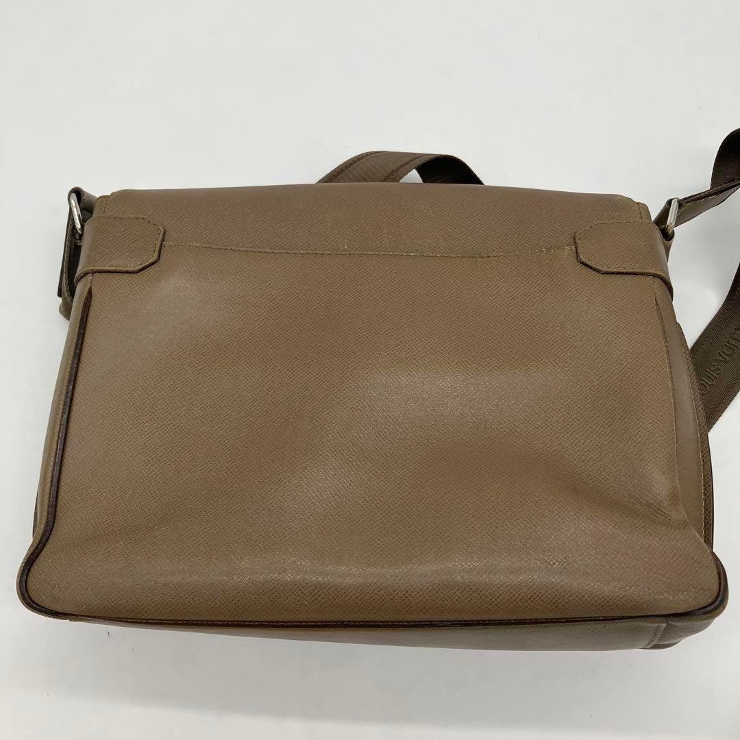 【極美品】　ルイヴィトン　タイガ　ロマンPM　ショルダーバッグ　N32625