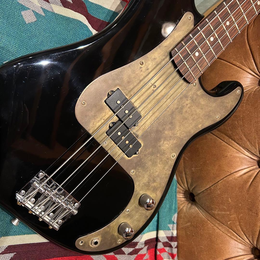 プレシジョンベース　ブラス(真鍮)製ピックガード