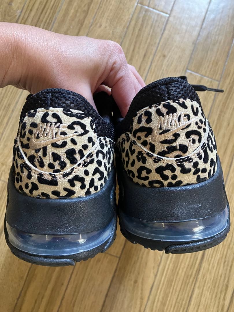 Nike Air Max ウィメンズ　エクシー