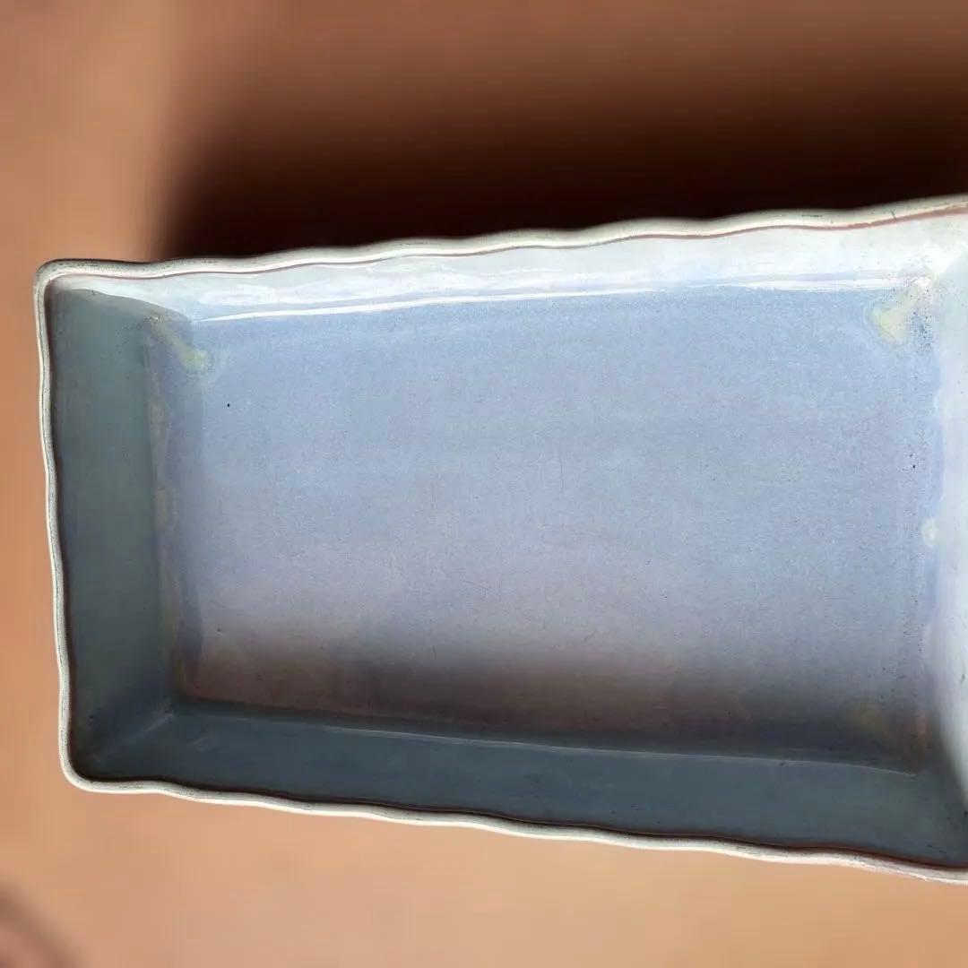 波型縁取り陶器製花器 中型