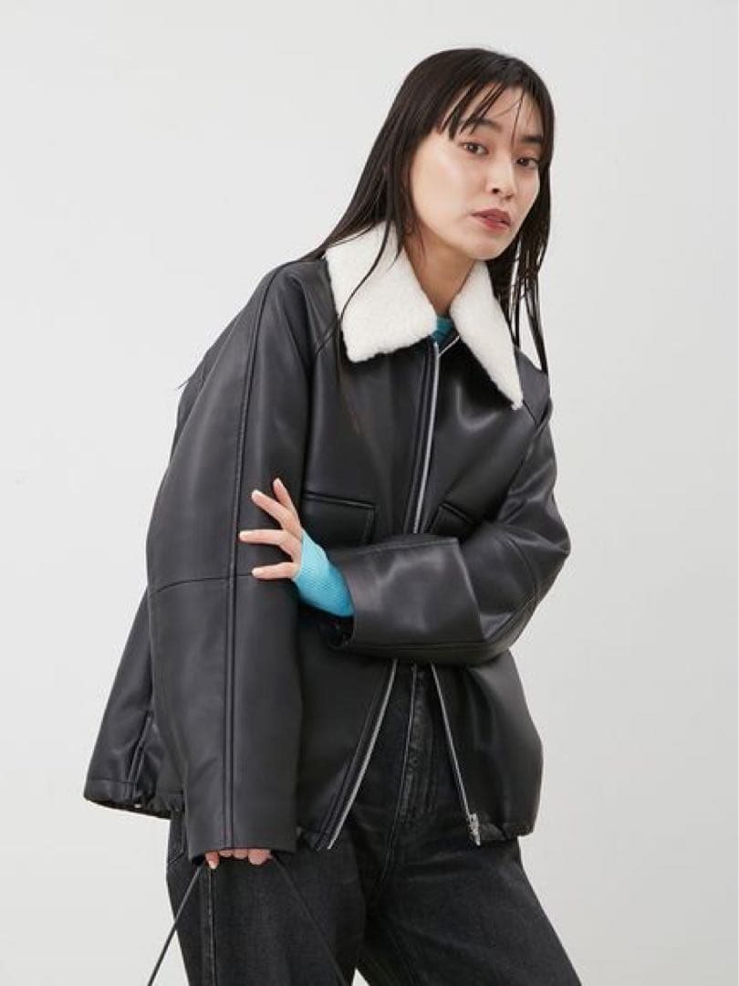 新品BLK1✴︎ MilaOwenステンカラーフェイクレザーブルゾン