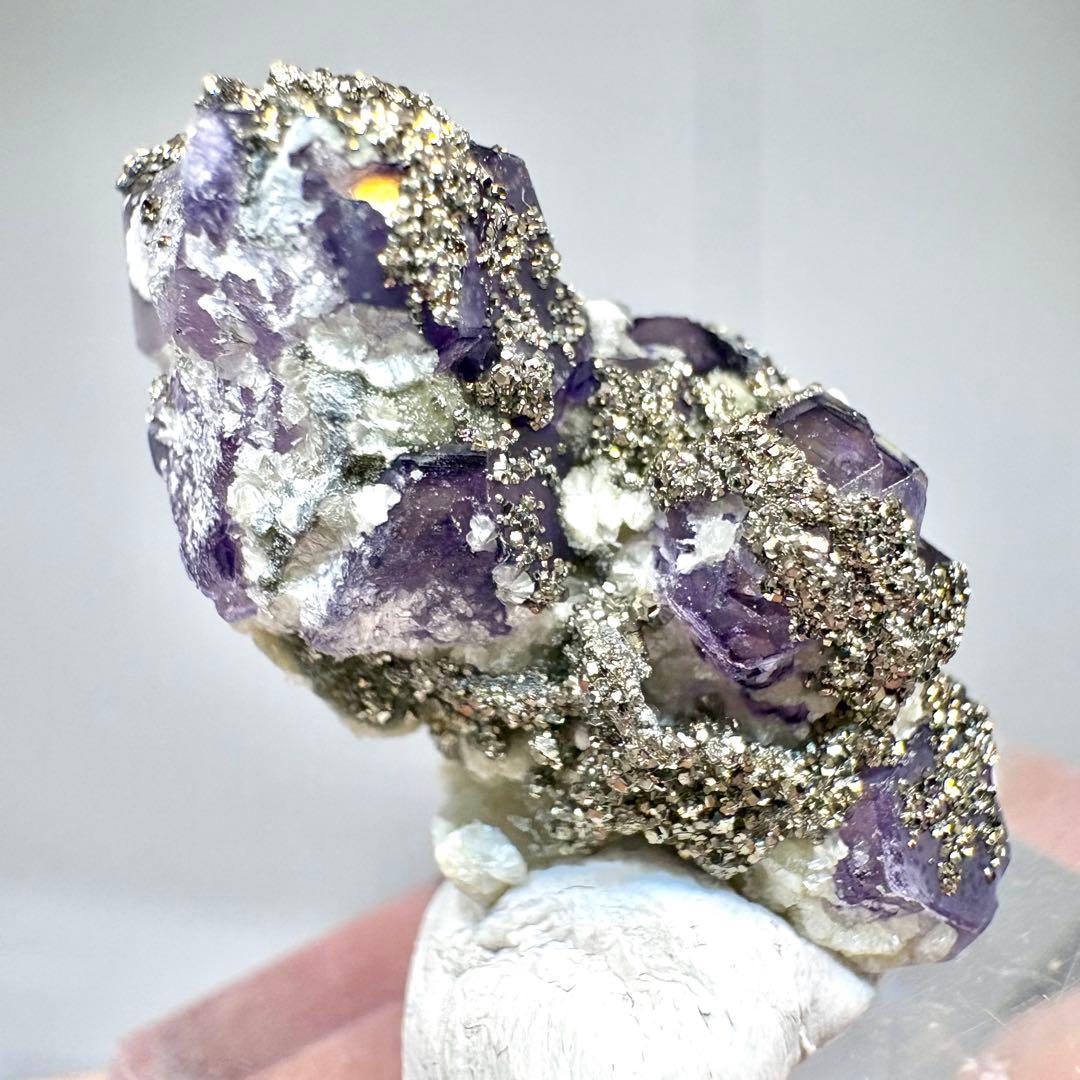 545 中国 内モンゴル産 フローライト&パイライト