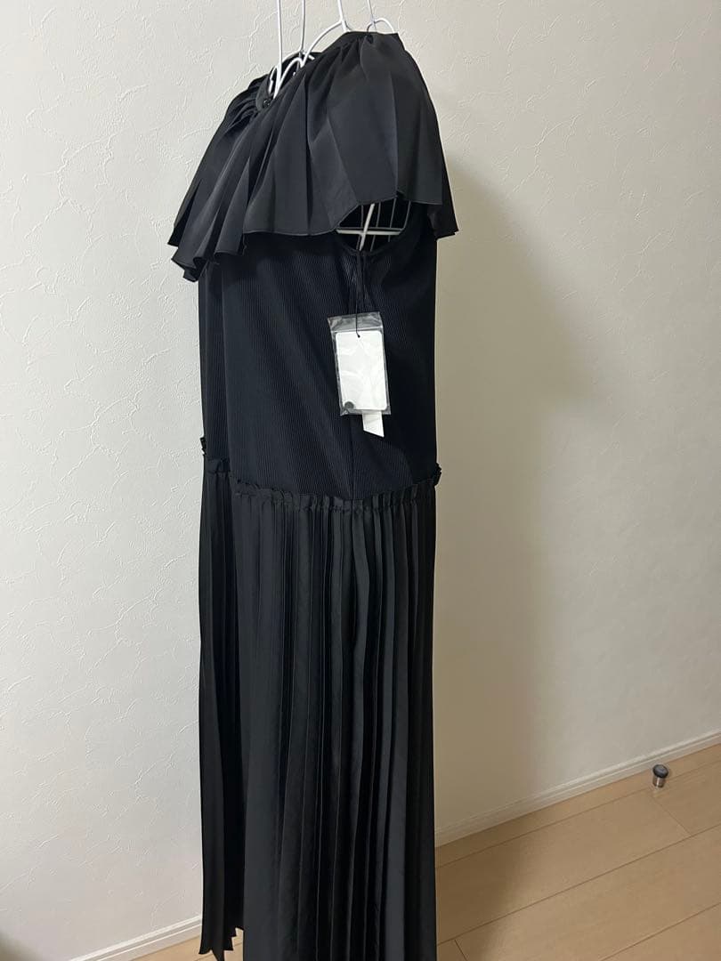 column ワンピース　新品タグ付き