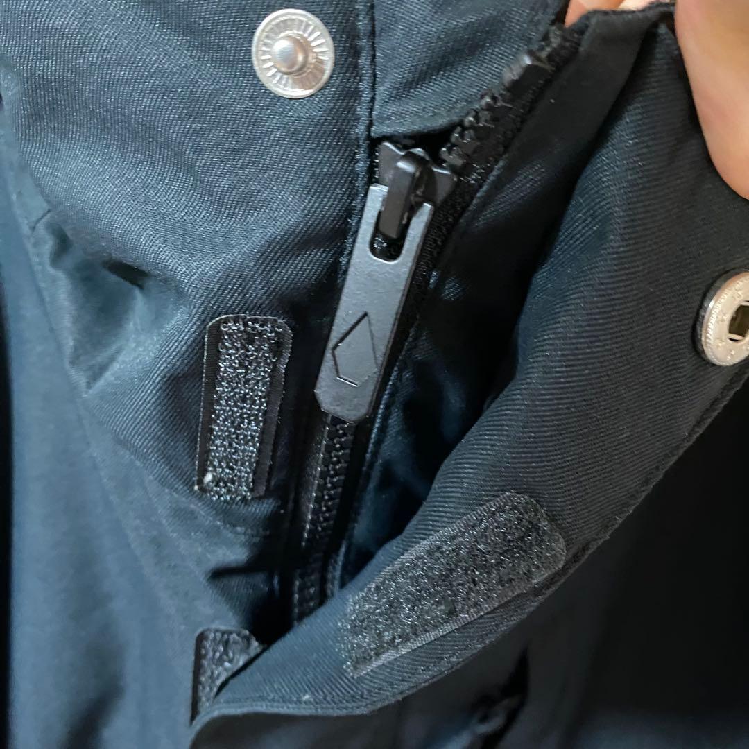 VOLCOM ボルコム　スノーボードウェア　ブラック