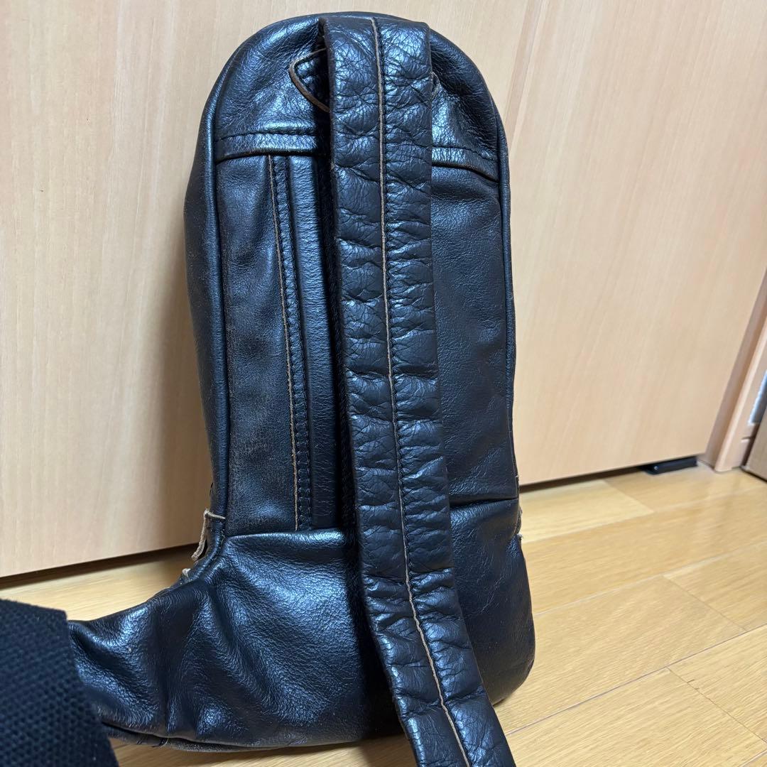 【希少】DIESEL レザー ボディバッグ ブラック