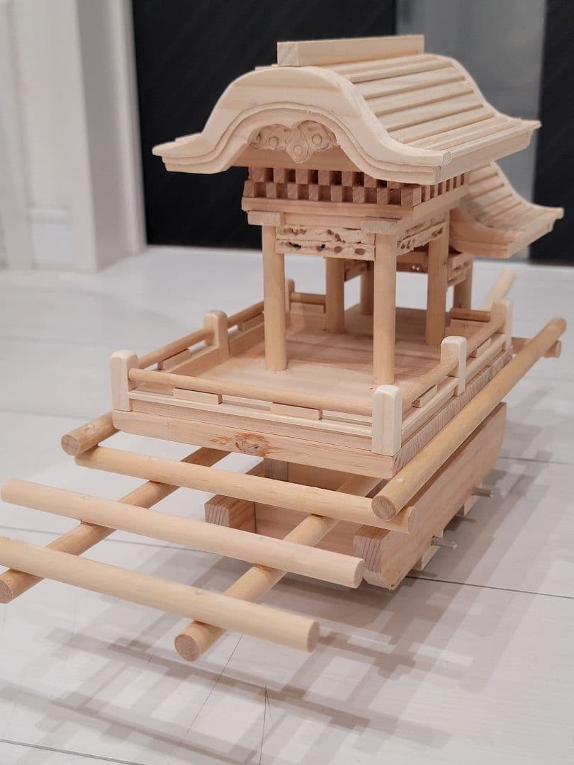 だんじり(地車)ミニだんじり　最後の一台　12月中だけ獅噛プレゼント