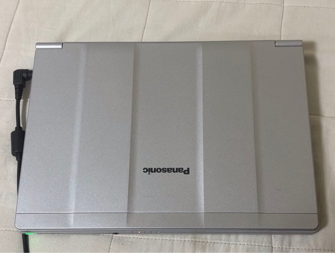 パナソニックLet’snote CF−SV7RDCVS 初期化済み3