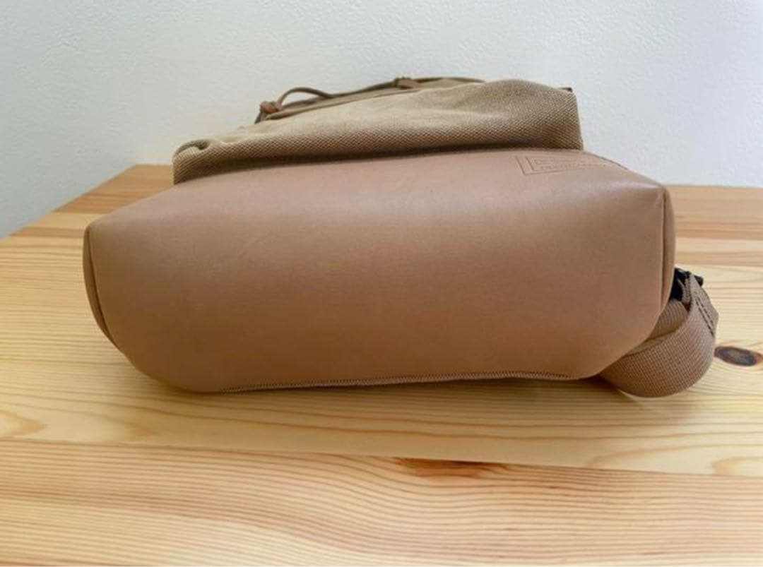 桃*郎様 PORTER ボディバッグ　帆布　ベージュ