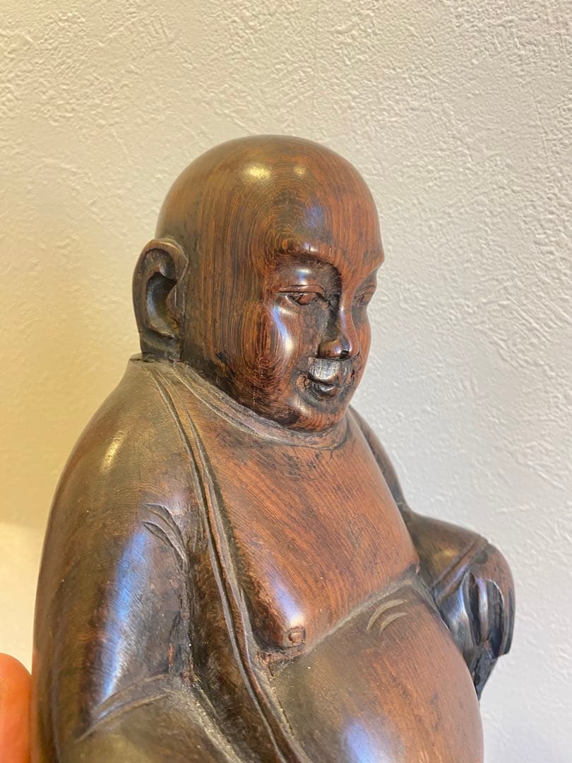 紫檀、黑檀彫刻布袋座佛像、高さ22cm重さ1799g