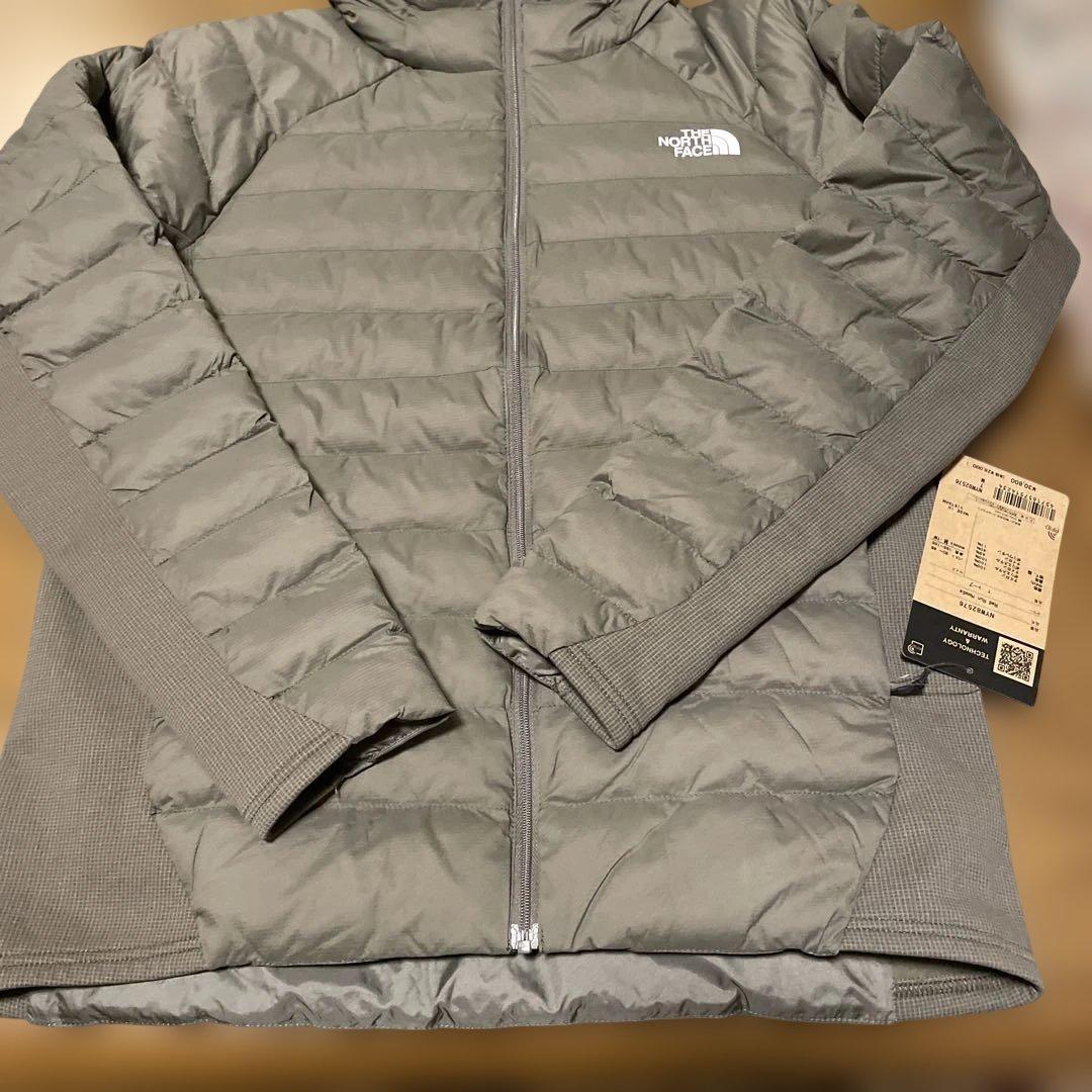 THE NORTH FACE レッドランフーディ（レディース）