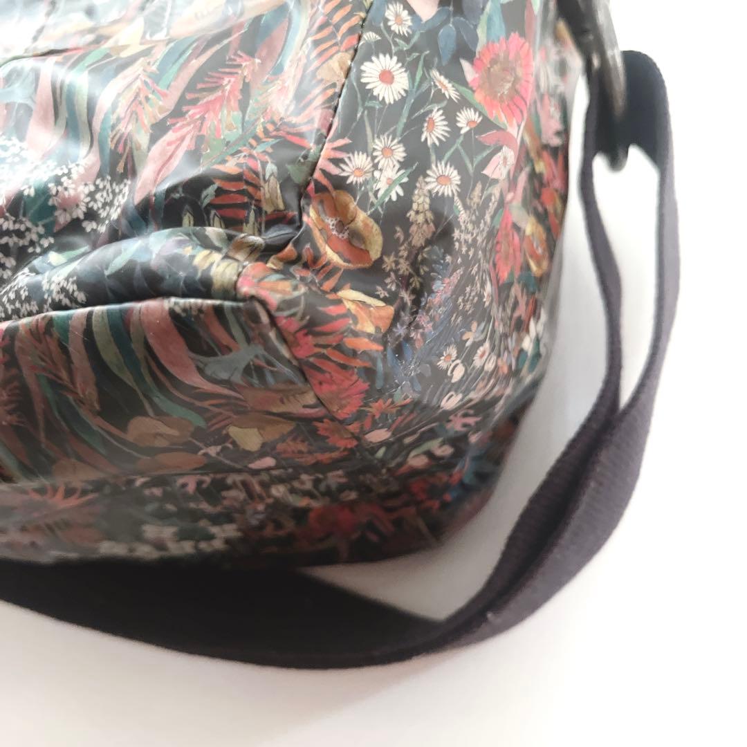 【未使用】ボンポワン　マザーズバッグ　ボストンバッグ