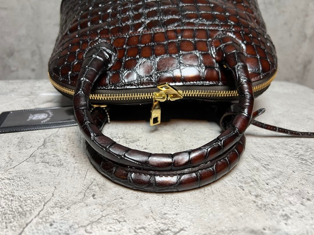 A.D.M.J. ダークブラウン ハンドバッグ