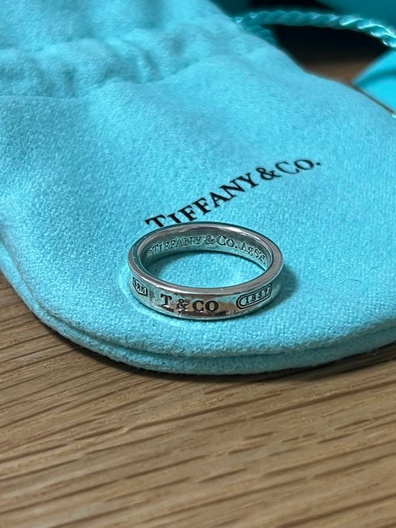 【正規品】Tiffany & Co. 925 シルバーリング　箱、ケース付き