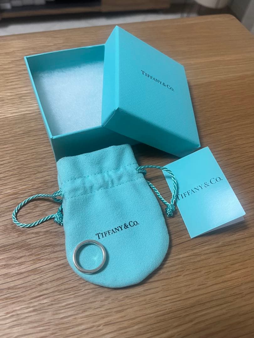 【正規品】Tiffany & Co. 925 シルバーリング　箱、ケース付き
