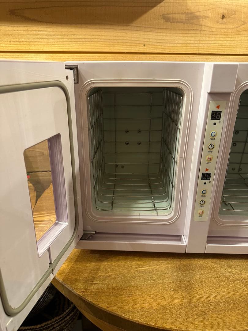 おしぼりウォーマー　温冷蔵庫(MOCA) CHC-16WF アステップ