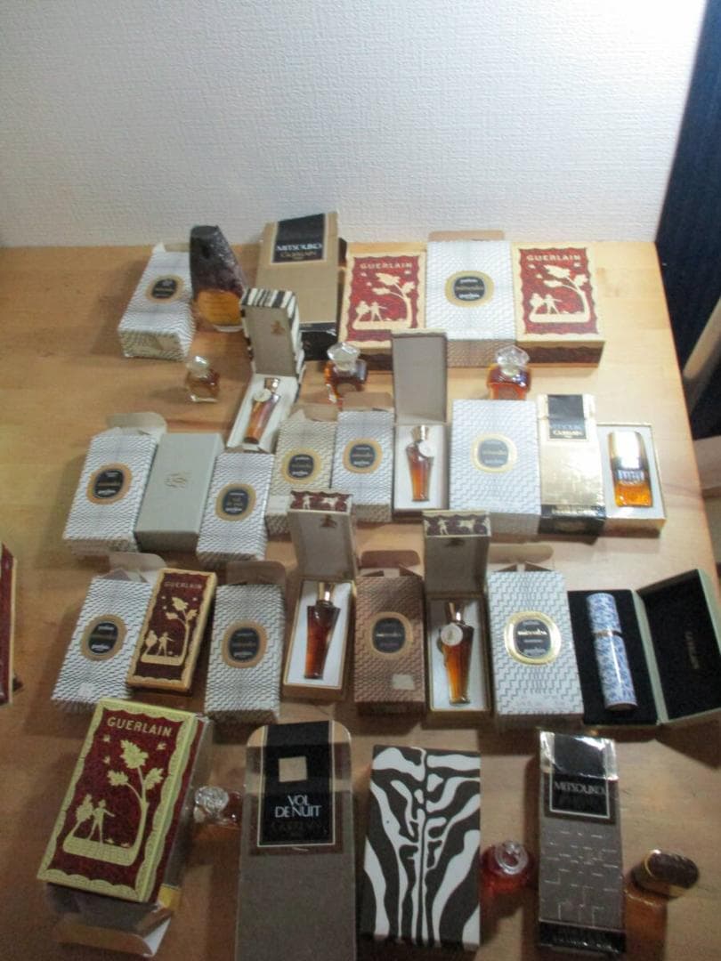ゲラン　ミツコ＆ボルドニュイ　パルファム　未使用品と未開封品　総数２１点