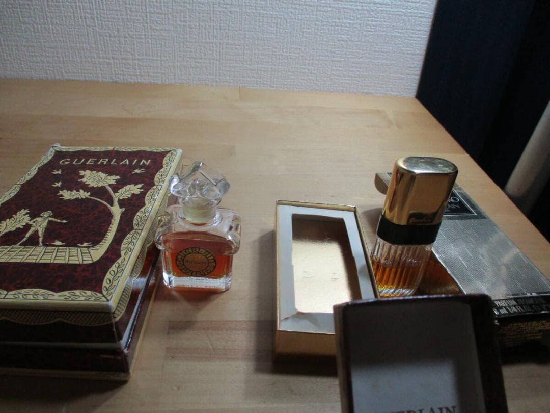 ゲラン　ミツコ＆ボルドニュイ　パルファム　未使用品と未開封品　総数２１点