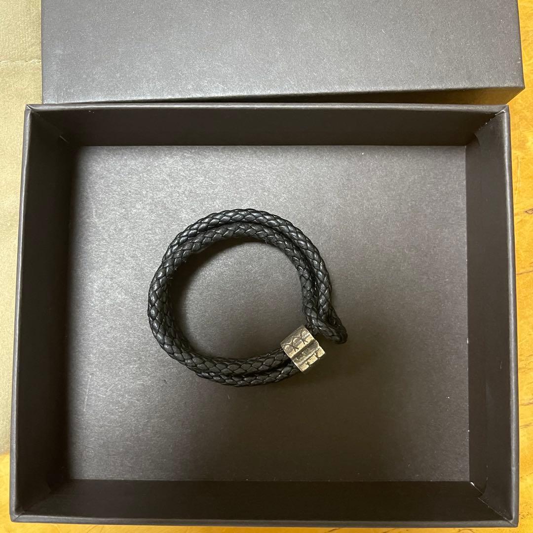 Bottega Veneta ブラックイントレチャートレザーブレスレット